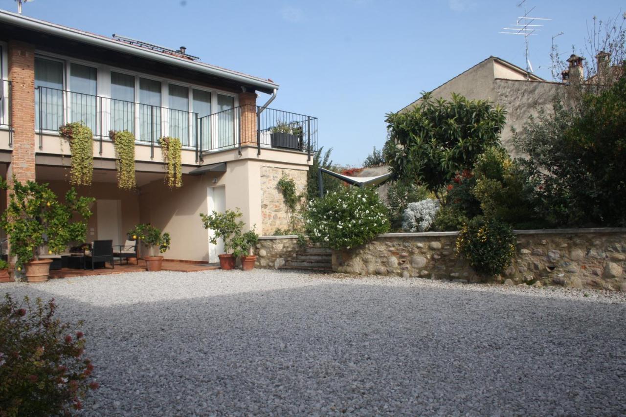 Cascina San Martino Bed & Breakfast Passirano Ngoại thất bức ảnh
