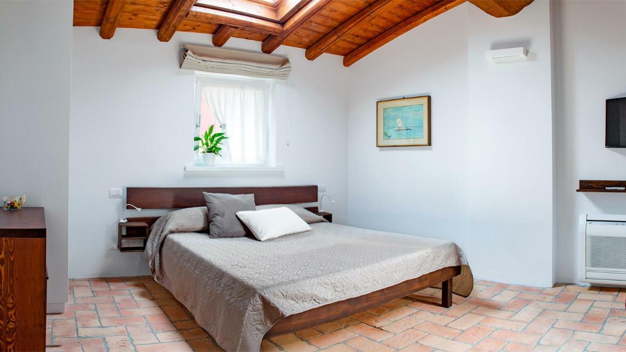 Cascina San Martino Bed & Breakfast Passirano Ngoại thất bức ảnh